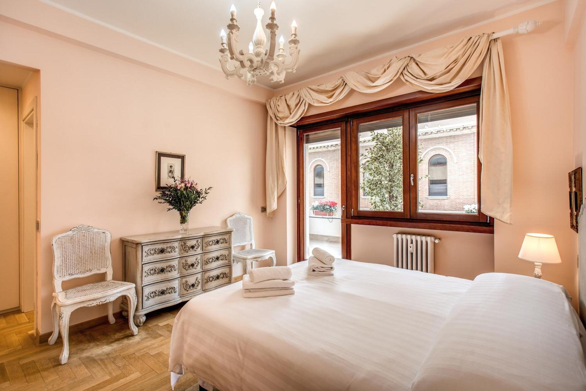 Apartamento La Dolce Of Via Veneto - Prestigious With Wonderful Terrace In The Historic Center Roma